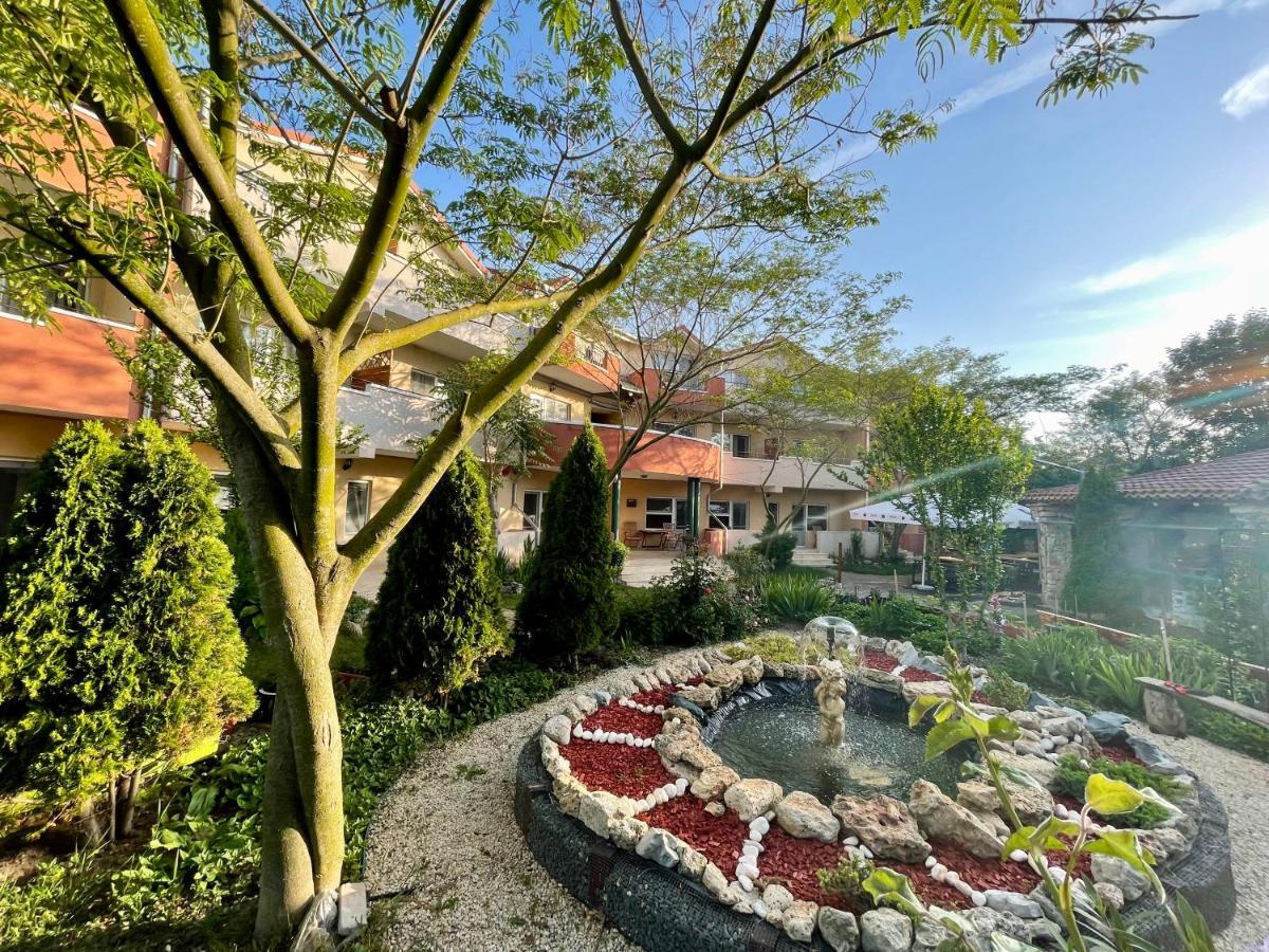 Vamabel House Panzió Vama Veche Kültér fotó